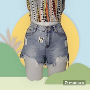 Saddle bronc distressed high rise denim short